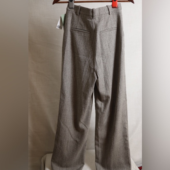 H&M Wide-Leg Trousers - Picture 4 of 8